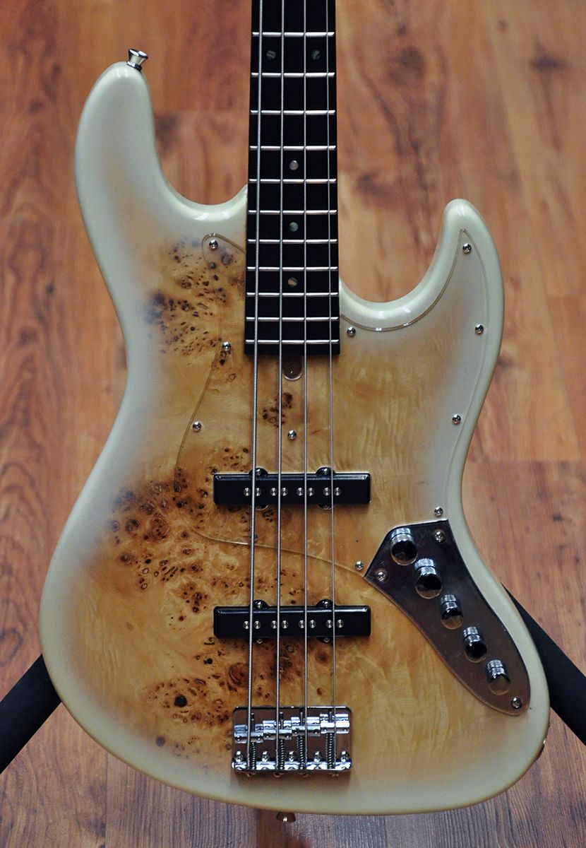 4 String | bass, electric bass, luthier, online shop | DoctorBass