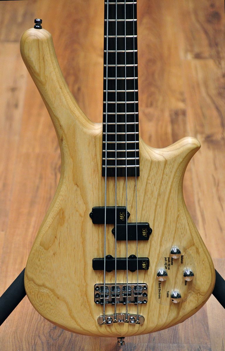 4 String | bass, electric bass, luthier, online shop | DoctorBass