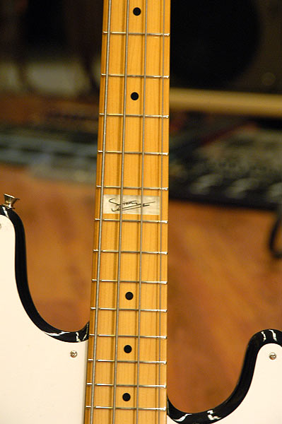 Fender precision bass shop sting signature
