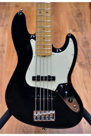 Fender American Professional Jazz Bass V MN Black -OFFER-