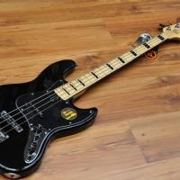 Sire Marcus Miller V7 Vintage Alder 4 Black 2nd Generation