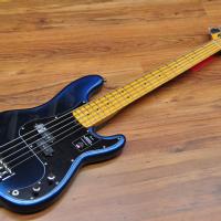 Fender American Professional II Precision Bass V Dark Night