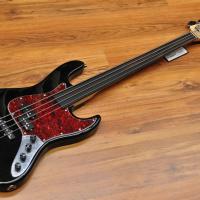 Sadowsky MetroExpress 21 Fret Hybrid PJ Fretless Solid Black High Polish