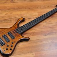 Marleaux Consat SE Anniversary 5 string Fretless Limited Edition Old Violin Aged Spruce top Serial #2629