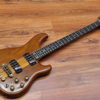 Ibanez MC-980 8 string bass