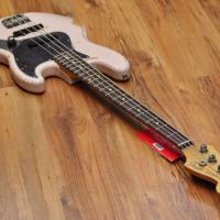Fender Flea Signature Jazz Bass Serial# MX19223646