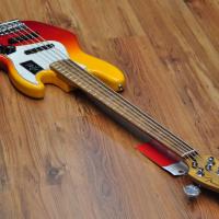 Fender Player Plus Active Jazz Bass V Tequila Sunrise