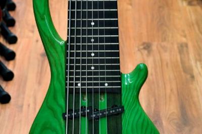 9 string Custom bass Body Large - 9 string Custom bass Body Large -