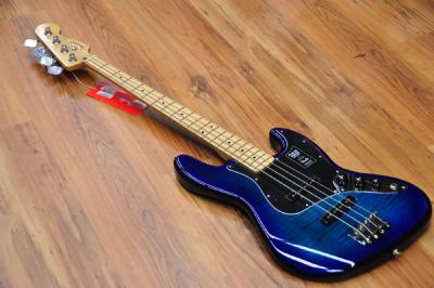 Fender Player Jazz Bass Ltd Edition Blueburst MN - Fender Player Jazz Bass Ltd Edition Blueburst MN -