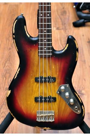 Vintage VJ74 Icon Bass Distressed Sunburst Vintage VJ74 Icon Bass Distressed Sunburst