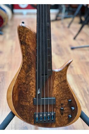 Meridian Horizon 5 Fretless Rosewood Feather Meridian Horizon 5 Fretless Rosewood Feather