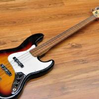 Fender Standard Jazz Bass Fretless 3TS - SPECIAL OFFER-