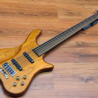 Warwick Katana BO Honey Violin 5