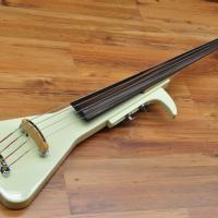 Warwick Rockbass Triumph Lite White