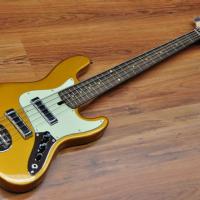 Lakland Skyline J-Sonic 5 Gold