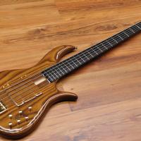 F Bass BN5 Roasted Ash