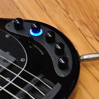 Music Man Dark Ray 4 Obsidian Black