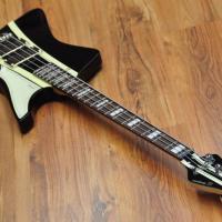 Sandberg Forty Eight Black (stripes/matching headstock)