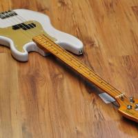 Squier FSR Classic Vibe Late 50s Precision Bass White Blonde