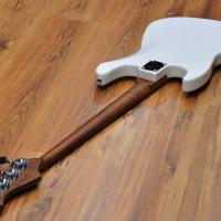 Bacchus Global Series WL4 STD RSM Jazz Bass White with Roasted neck