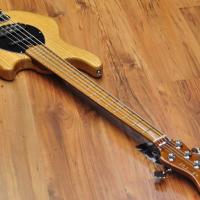 Sire Marcus Miller Z7 Natural 5 String