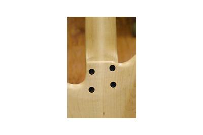 Thunderbolt detras - Thunderbolt detras -