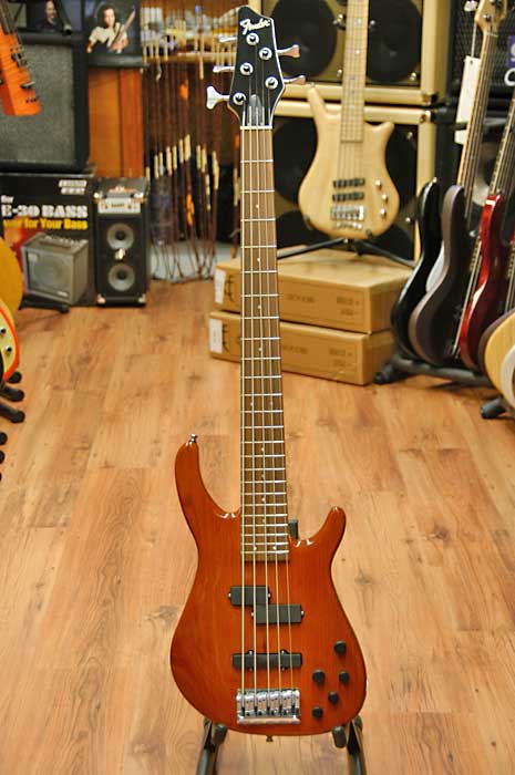 Fender clearance dimension v