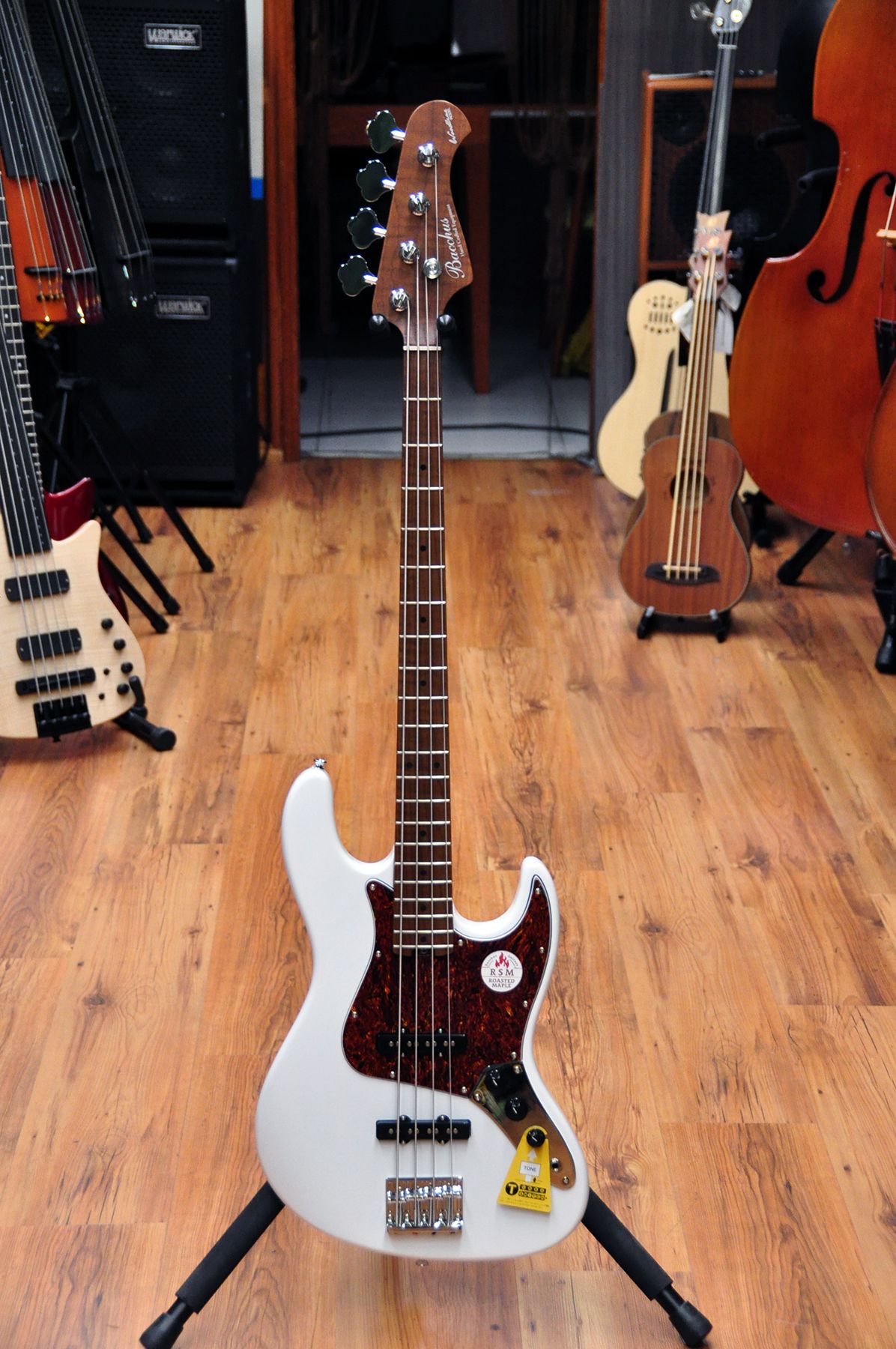 Sold items | bass, electric bass, luthier, online shop | DoctorBass